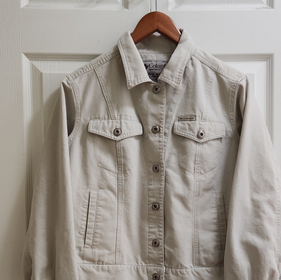 Columbia Women’s Cream Trucker Jacket  Size Medium - Picture 2 of 11